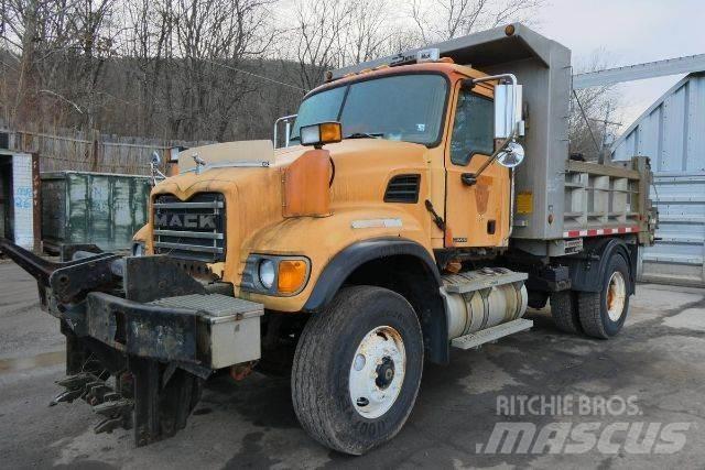 Mack CV712 Tippbil