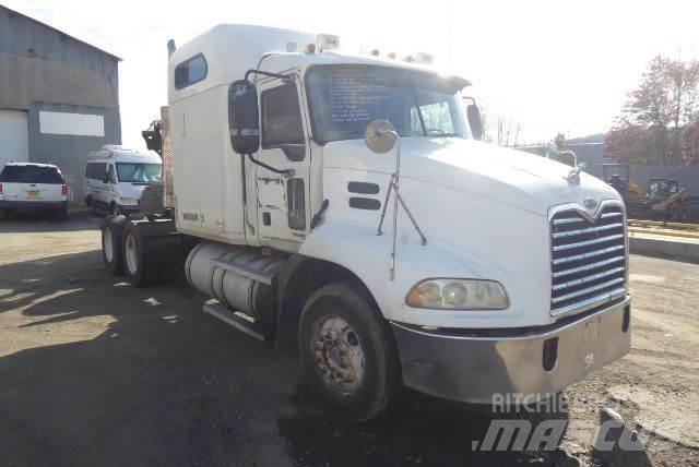 Mack CXN613 Trekkvogner