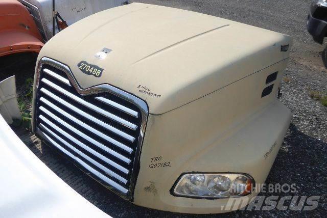 Mack CXU612 Transport - Annet