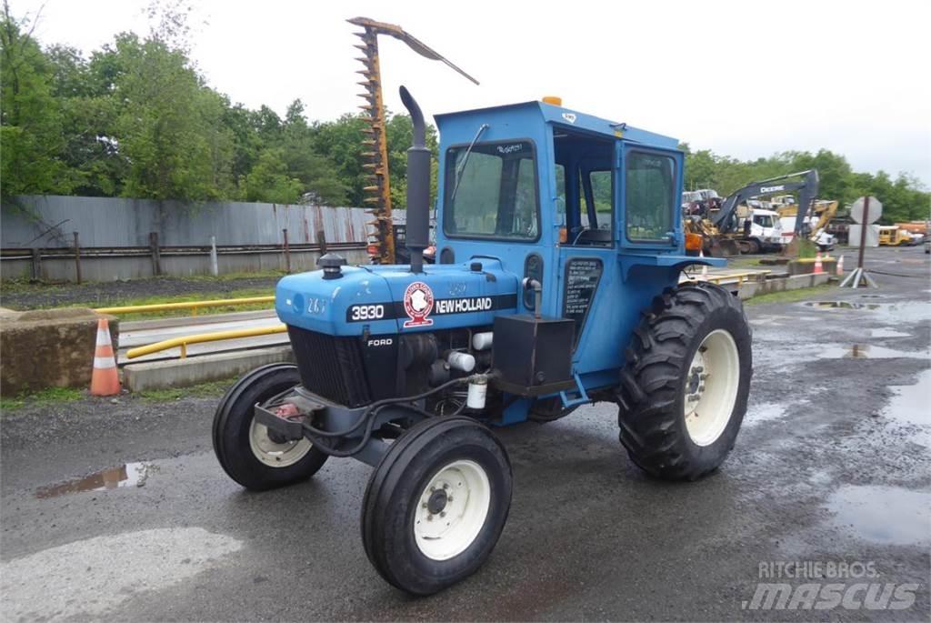 New Holland 3930 Traktorer