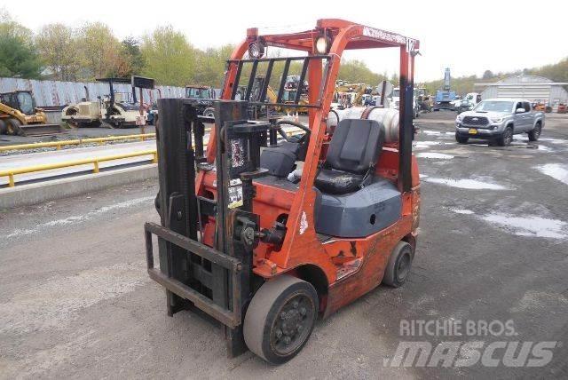 Toyota 7FGCU25 Gaffeltrucker - Annet