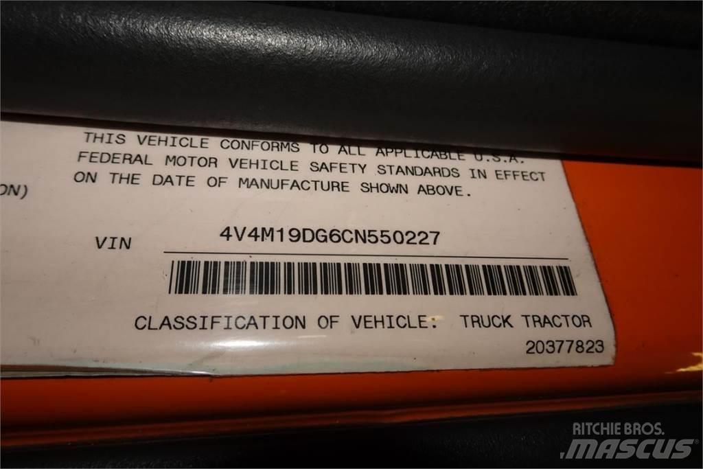 Volvo VNM42T Chassis