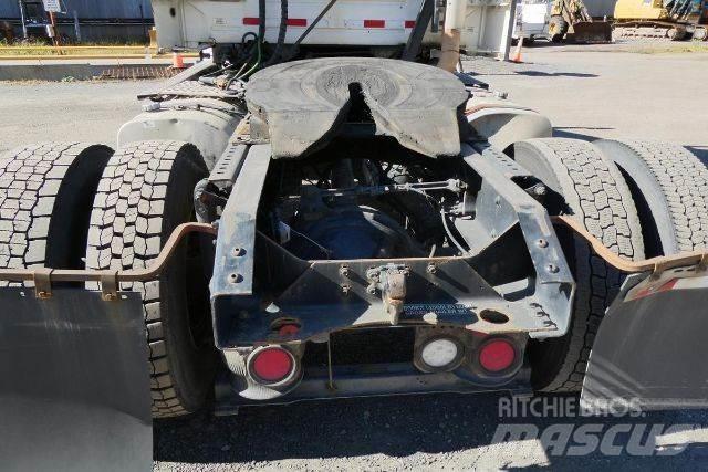 Volvo VNR Chassis