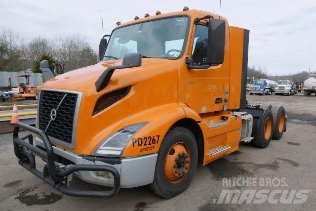Volvo VNR64T300 Chassis