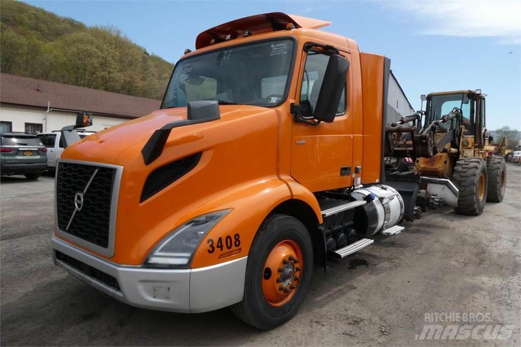 Volvo VNR64T300 Chassis