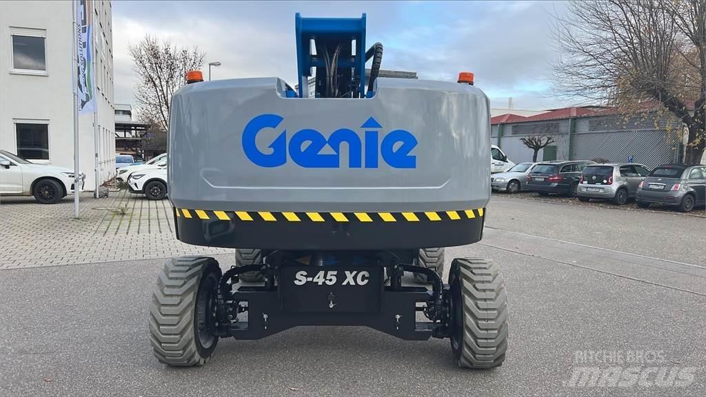 Genie S-45 XC Leddede bomlifter