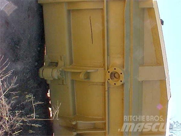 CAT D9H Anlegg - Annet