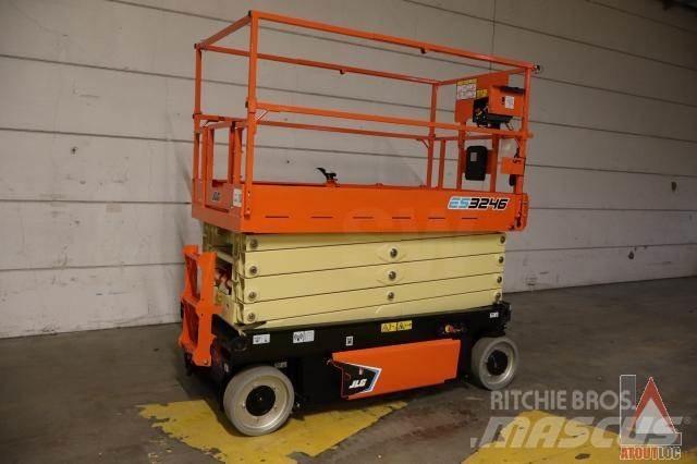 JLG 3246ES Leddede bomlifter