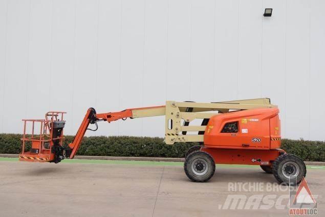 JLG 520AJ Leddede bomlifter