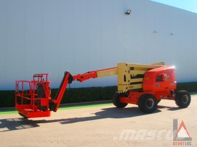 JLG 520AJ Leddede bomlifter