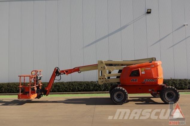 JLG 520AJ Leddede bomlifter