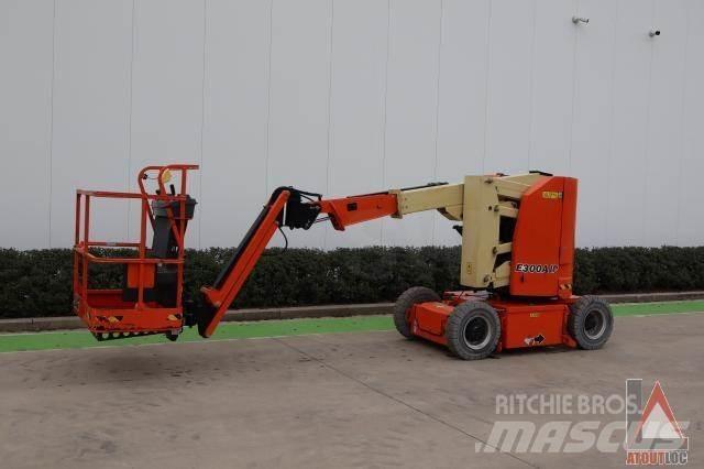 JLG E300AJP Leddede bomlifter
