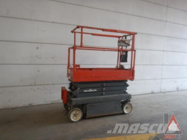 SkyJack SJ3219 Leddede bomlifter