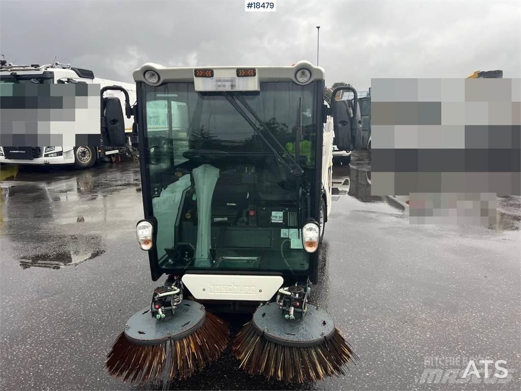 Boschung S2 sweeper Feiebiler