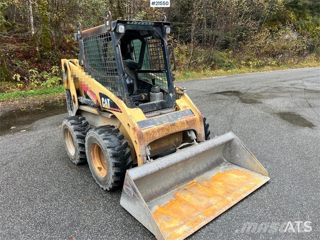 CAT 226 Kompaktlastere
