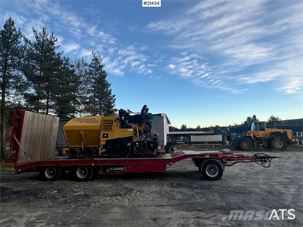 CAT AP 300 Asfaltutleggere