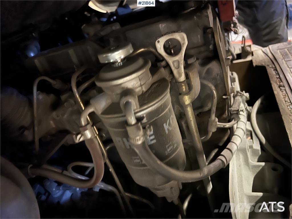 CAT DP30N Diesel Trucker