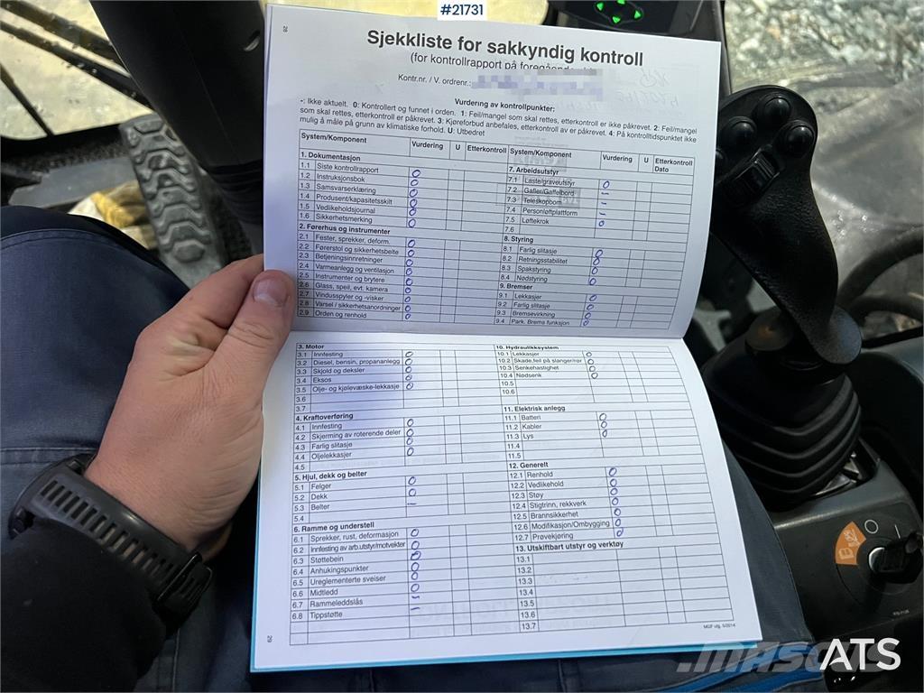 CAT M318F Hjulgravere