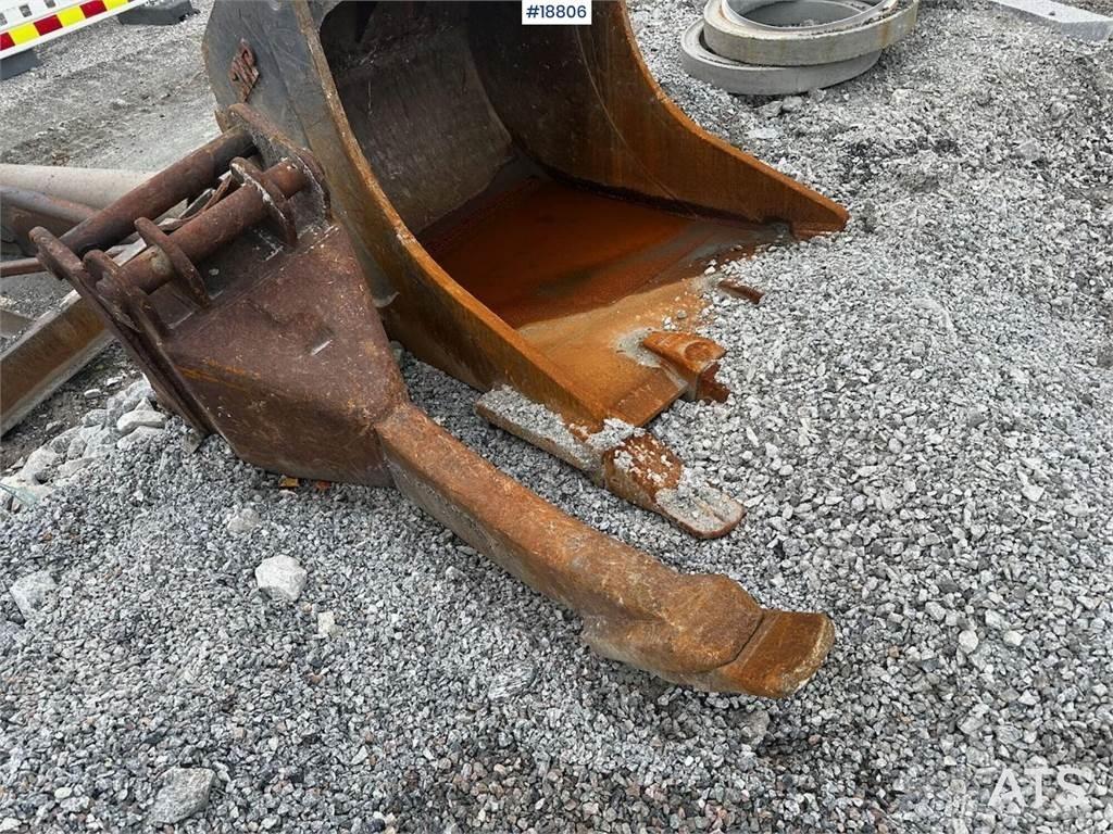 Doosan DX225LC Beltegraver
