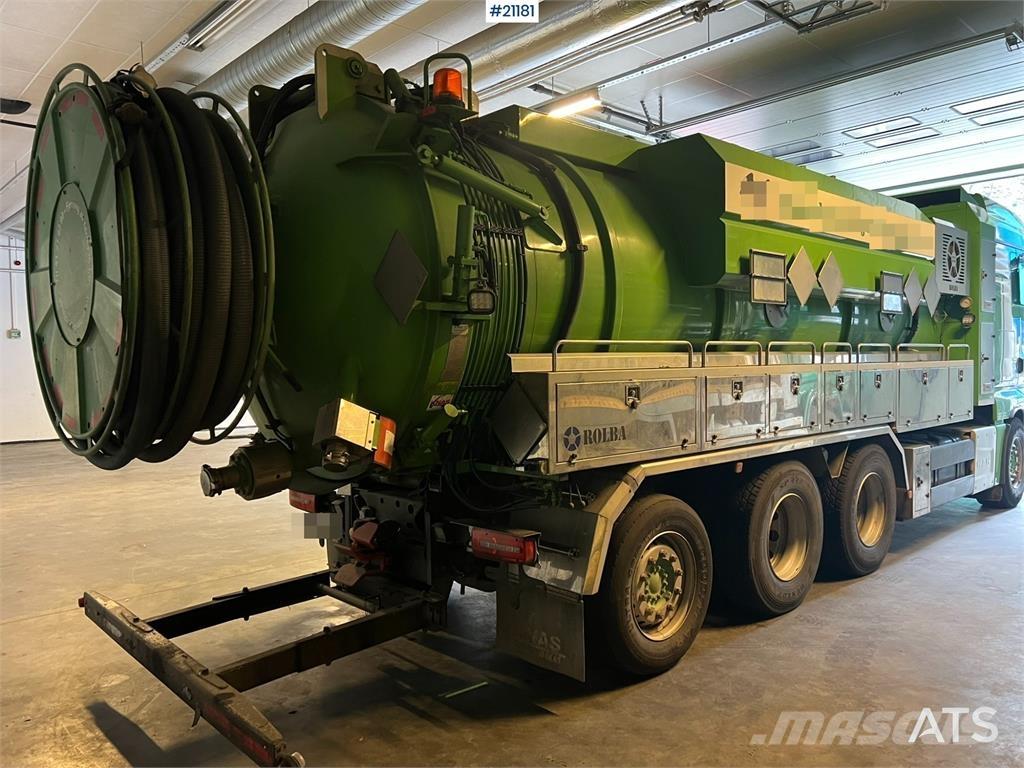 MAN TGX 35.560 Slamsugere