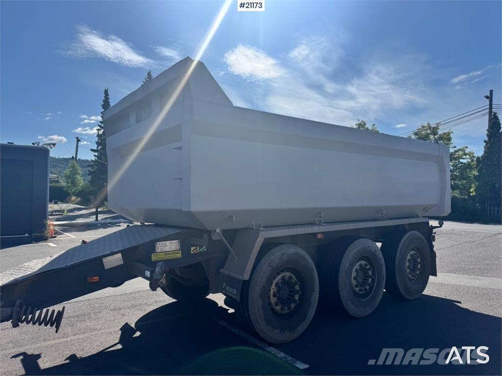 Maur Trailer. Tipphengere