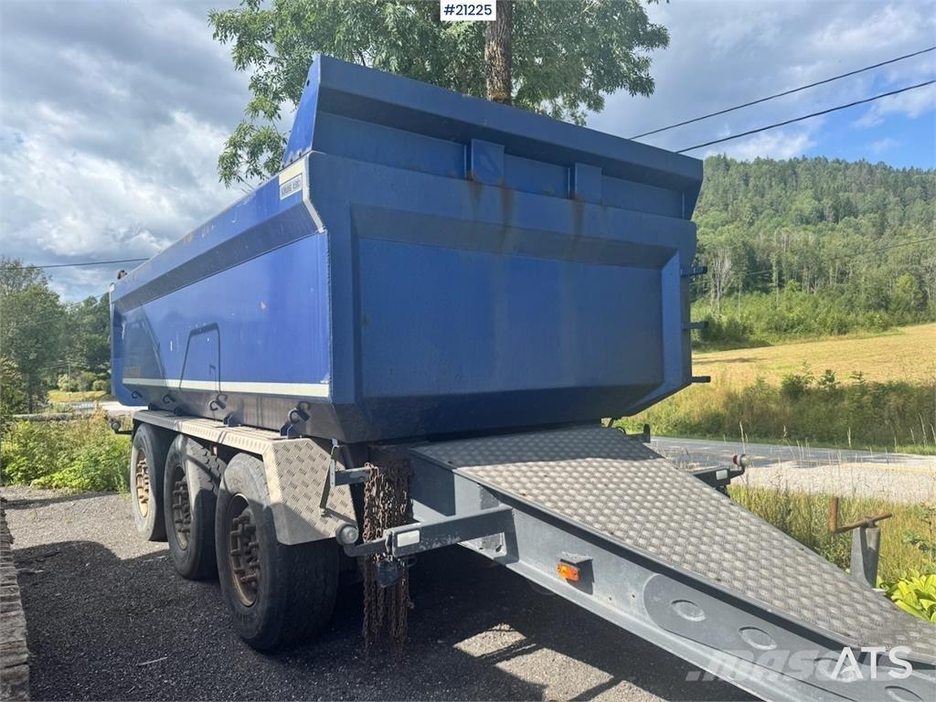 Maur Trailer. Tipphengere