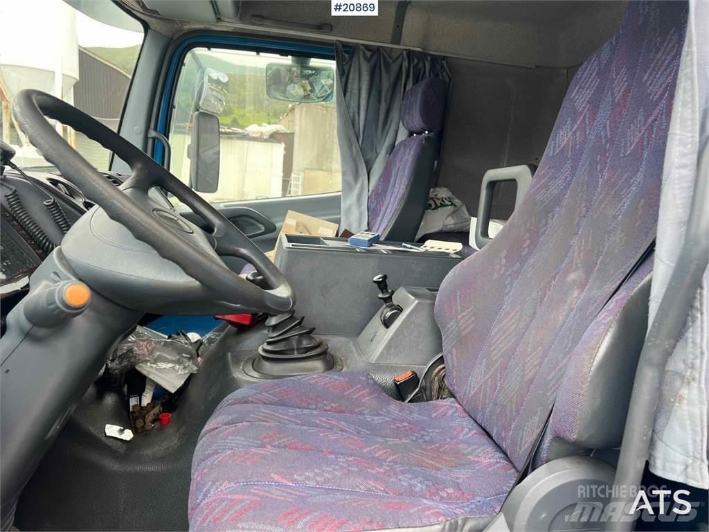 Mercedes-Benz 1523 Skapbiler