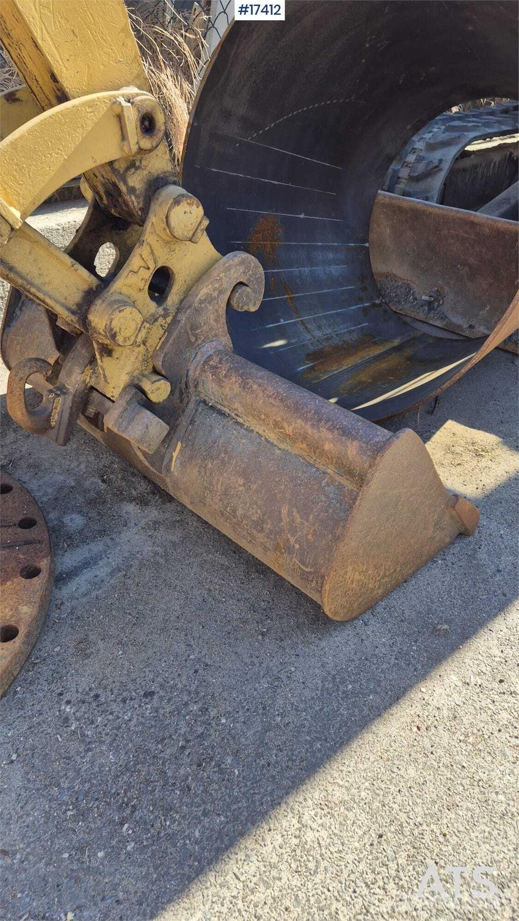 CAT 302.5 Minigravere <7t