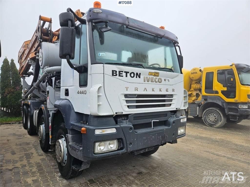 Iveco Trakker A440T Betongpumpe biler