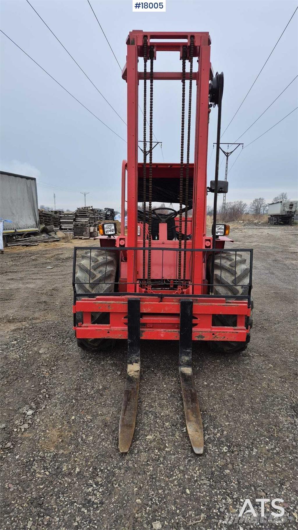 Manitou MB 30N Diesel Trucker