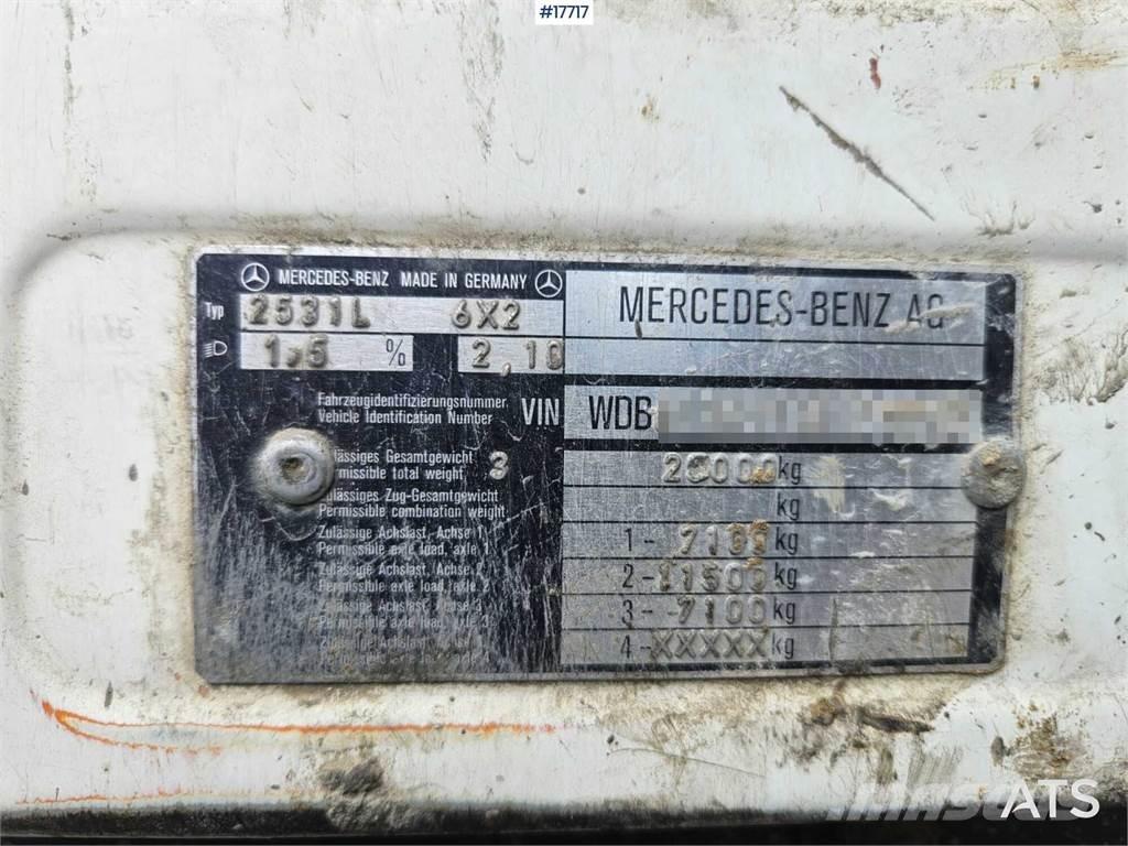 Mercedes-Benz 3734 Betong/sement blandere