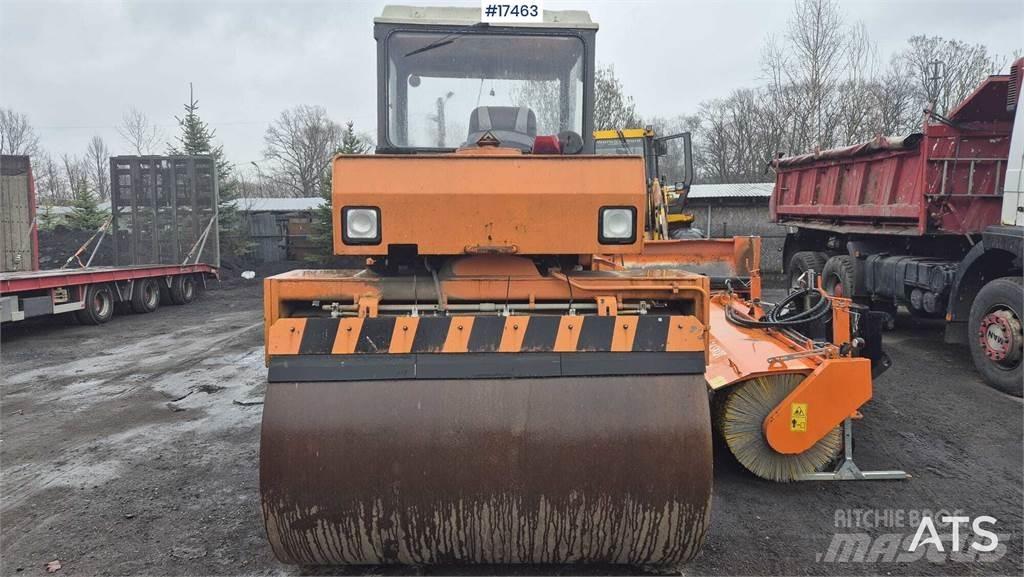 STA VSH 102 Tandem Valser