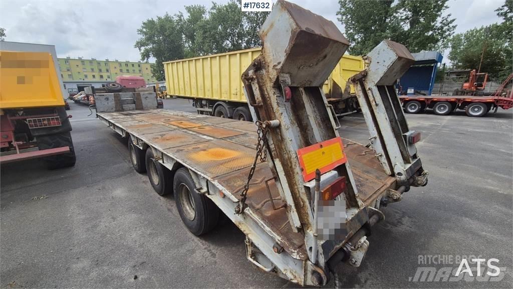 Zremb NS 300 Brønnhenger semi