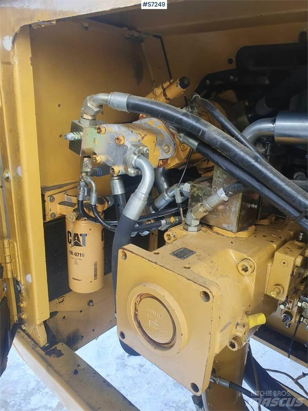 CAT 365C Beltegraver
