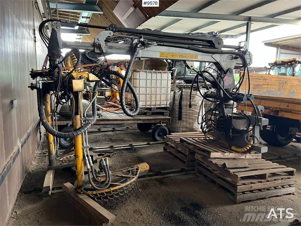  Hinnagårds T125B Asfalt knusere