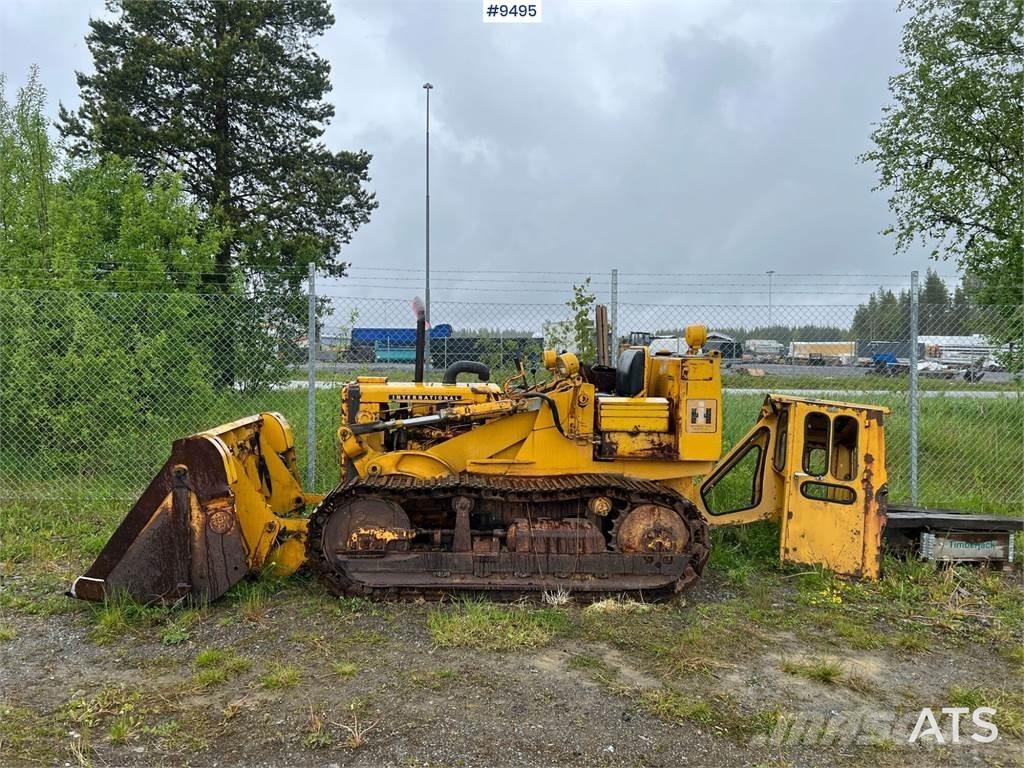 International L125 Dozere Beltegående