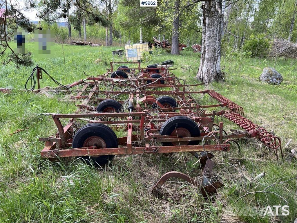 Lilla Harrie HJH610-3 Andre Jordforbedrings maskiner og ekstrautstyr