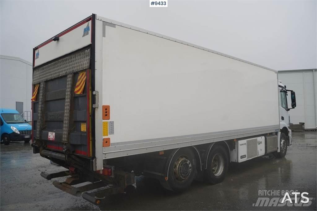 Mercedes-Benz ANTOS Fryse containere