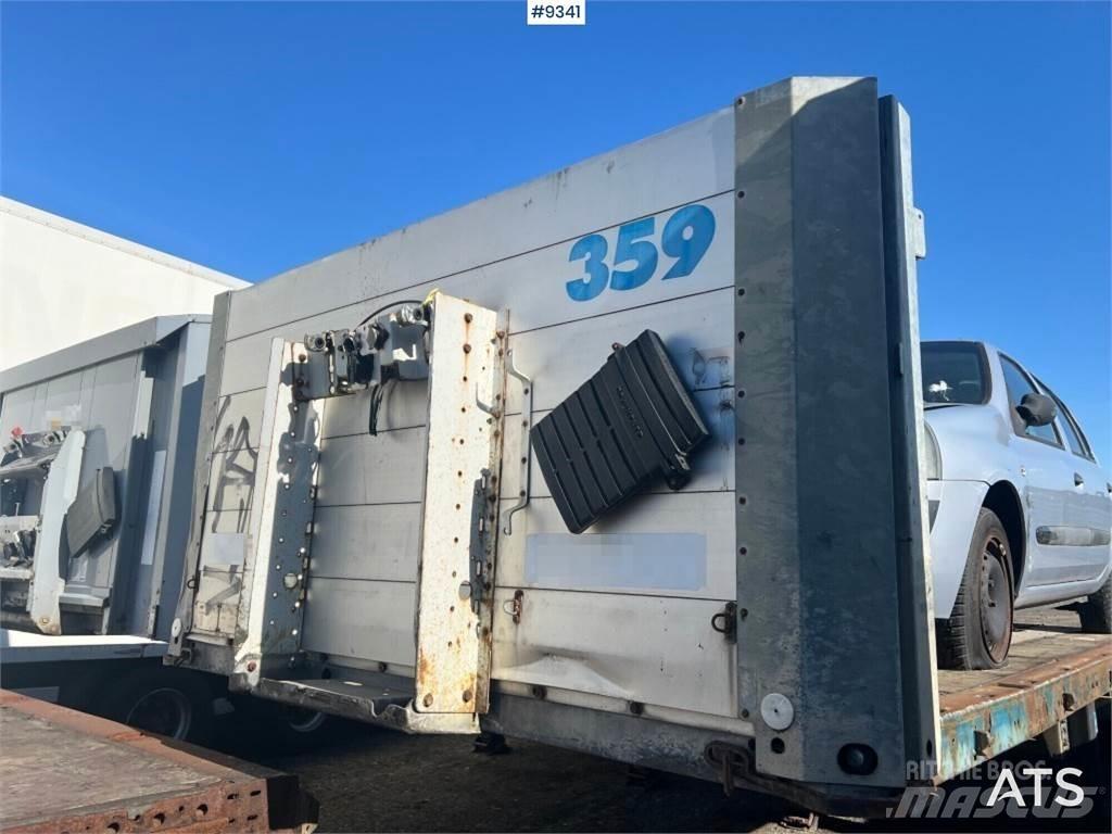 Schmitz S01 Andre hengere