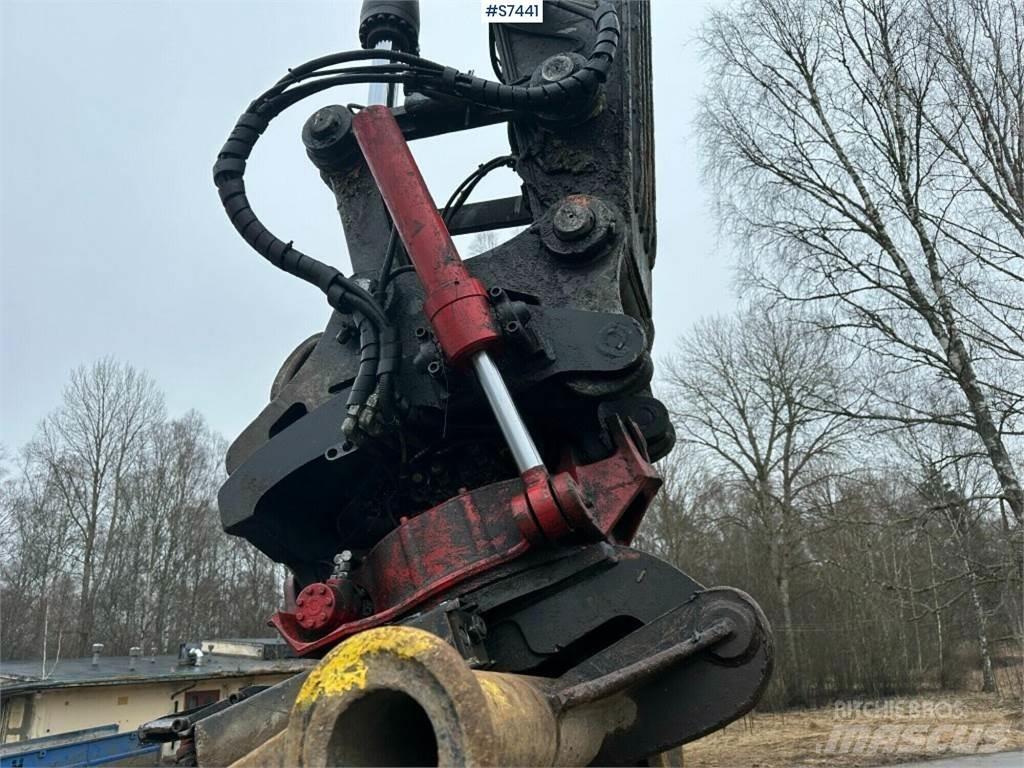 Volvo EC300DL Beltegraver