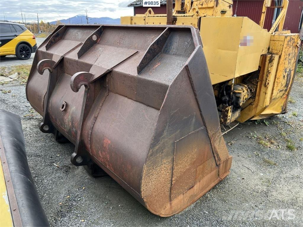 Volvo L180C Hjullastere