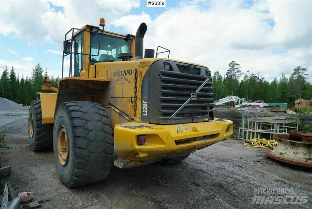 Volvo L220F Hjullastere