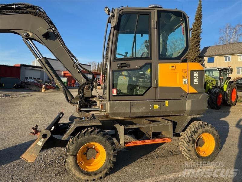Volvo EW60E Beltegraver