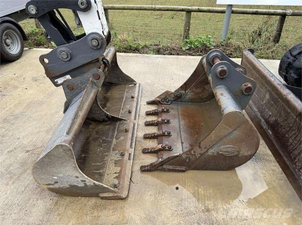 Bobcat E55 Beltegraver