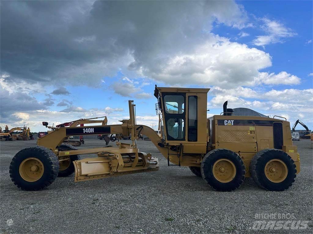 CAT 140 H Veihøvler