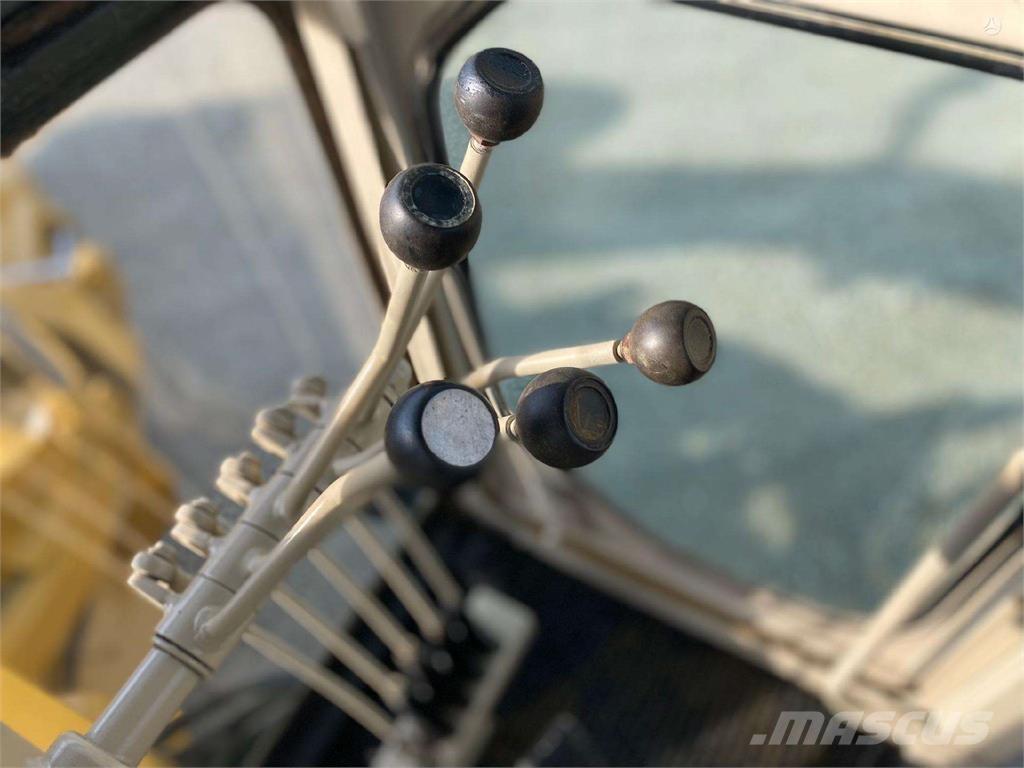 CAT 140 H Veihøvler