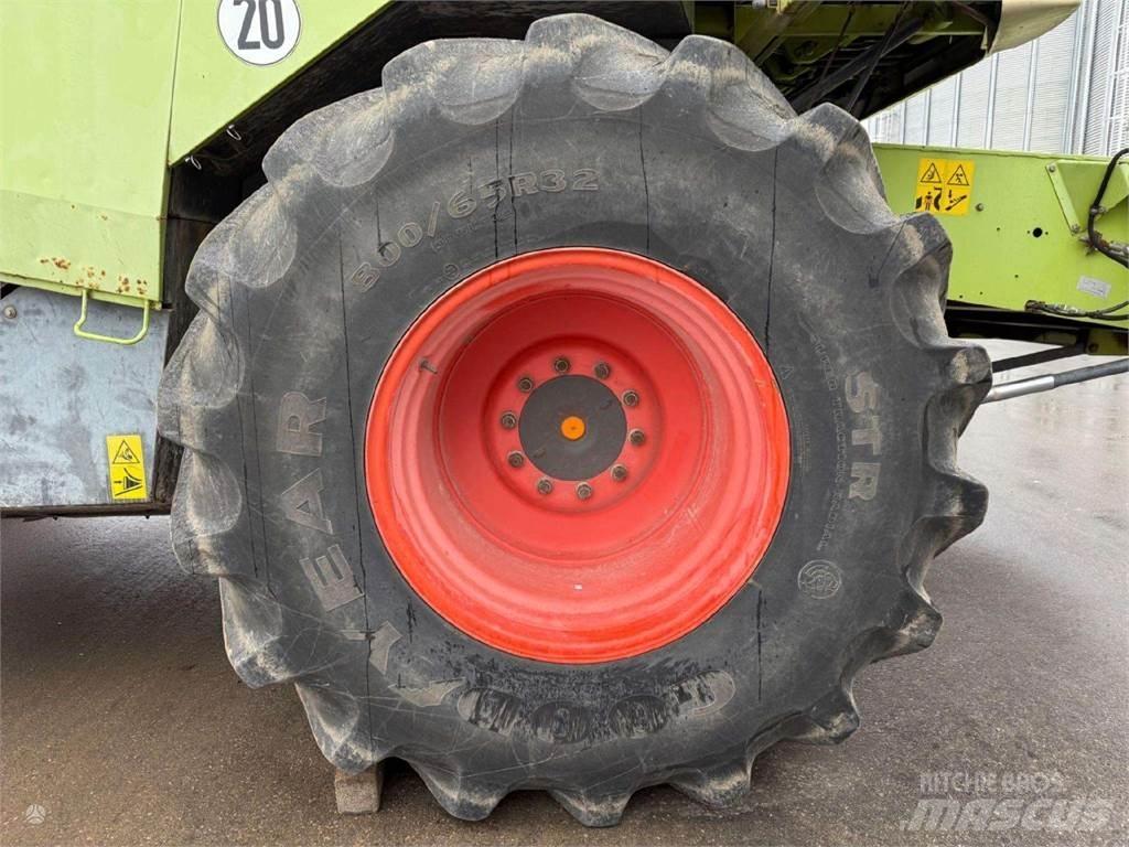 CLAAS LEXION 460 Skurtreskere