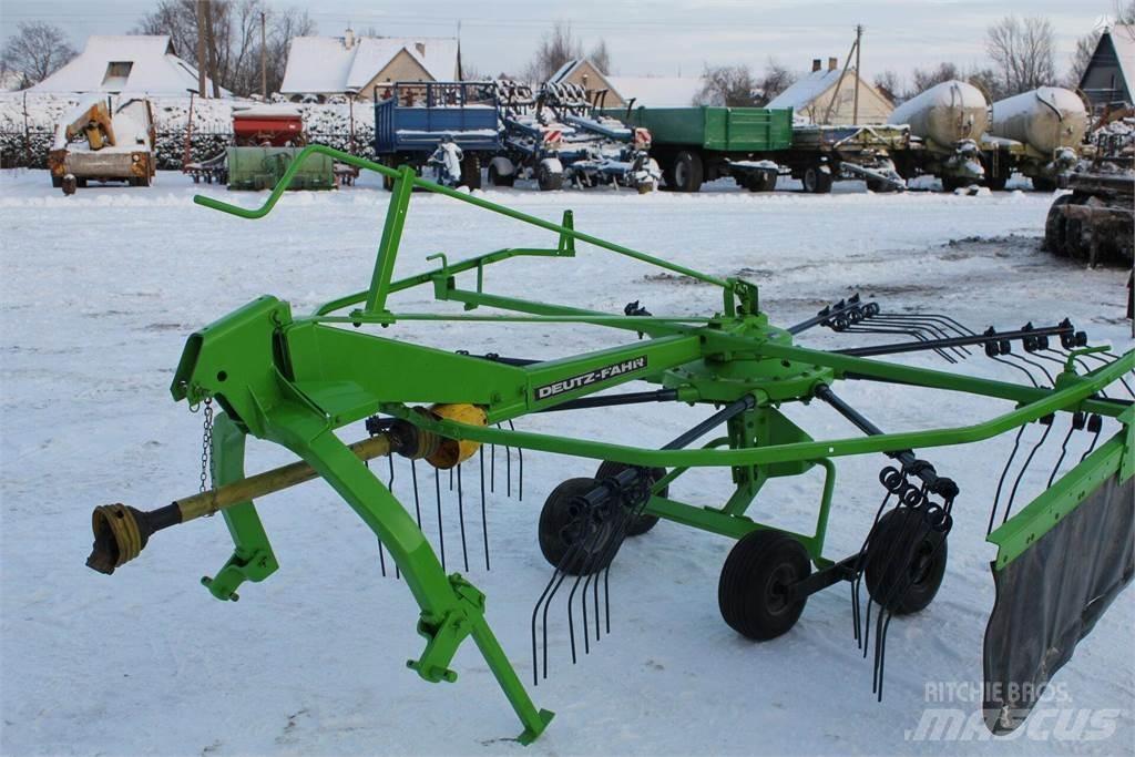 Deutz-Fahr 300 Raker og høyvendere
