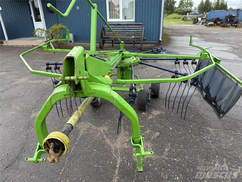 Deutz-Fahr 300 Blande- og fôringsmaskiner