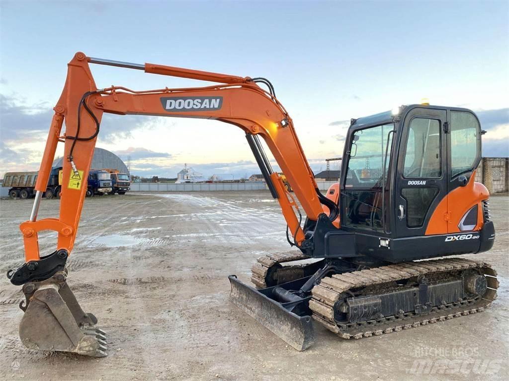 Doosan DX 60 C Minigravere <7t